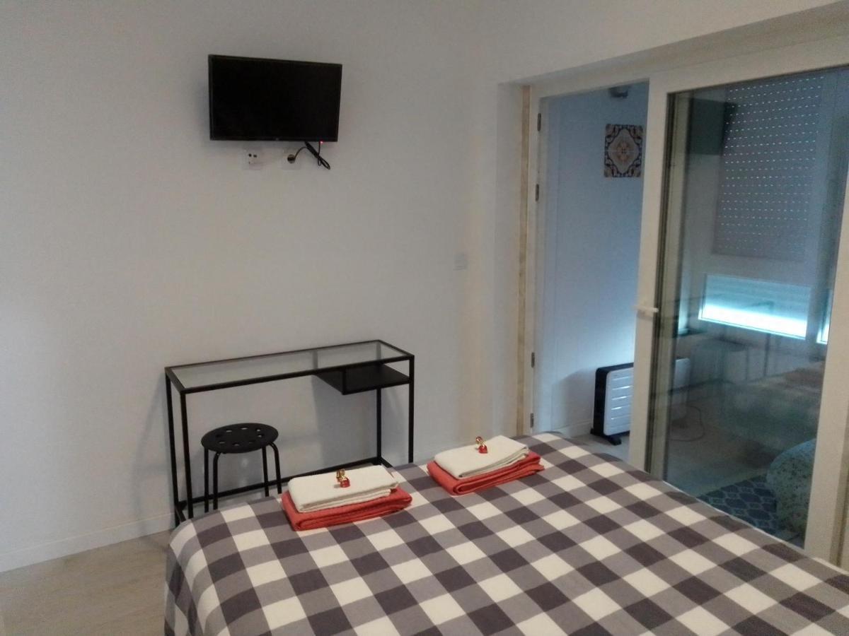Guesthouse Marialva Park Corroios Exterior foto